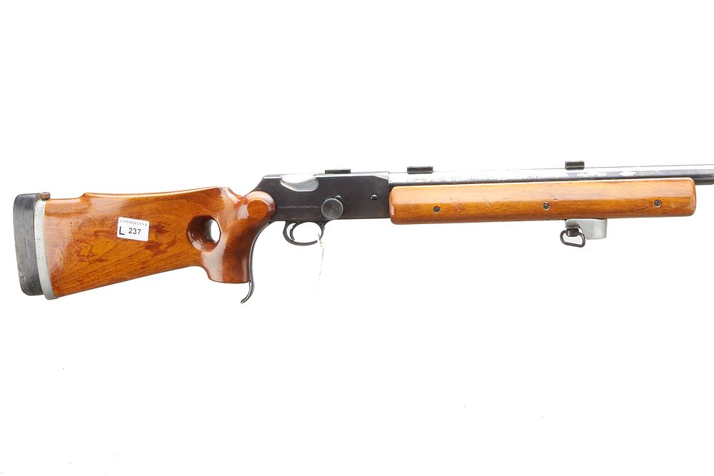 Lot 587: BSA
MARTINI .22 Ser No UF1520