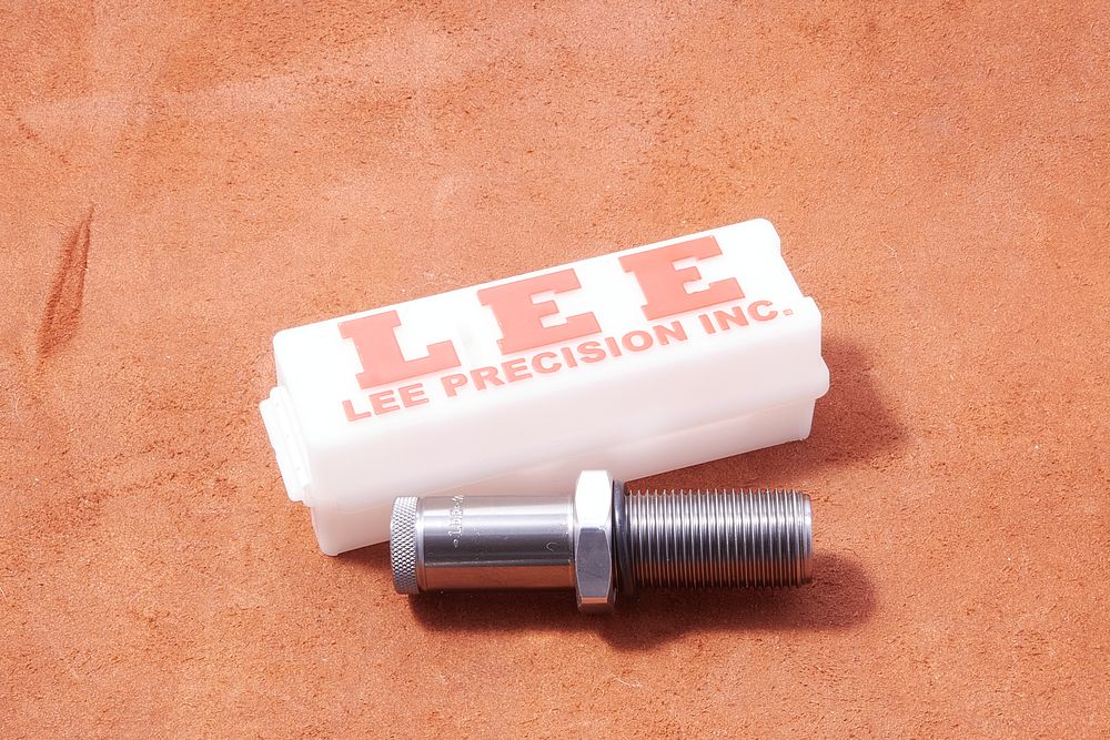 Lot 191: .300 WIN MAG LEE QUICK TRIM DIE *UNUSED* SER. 90441