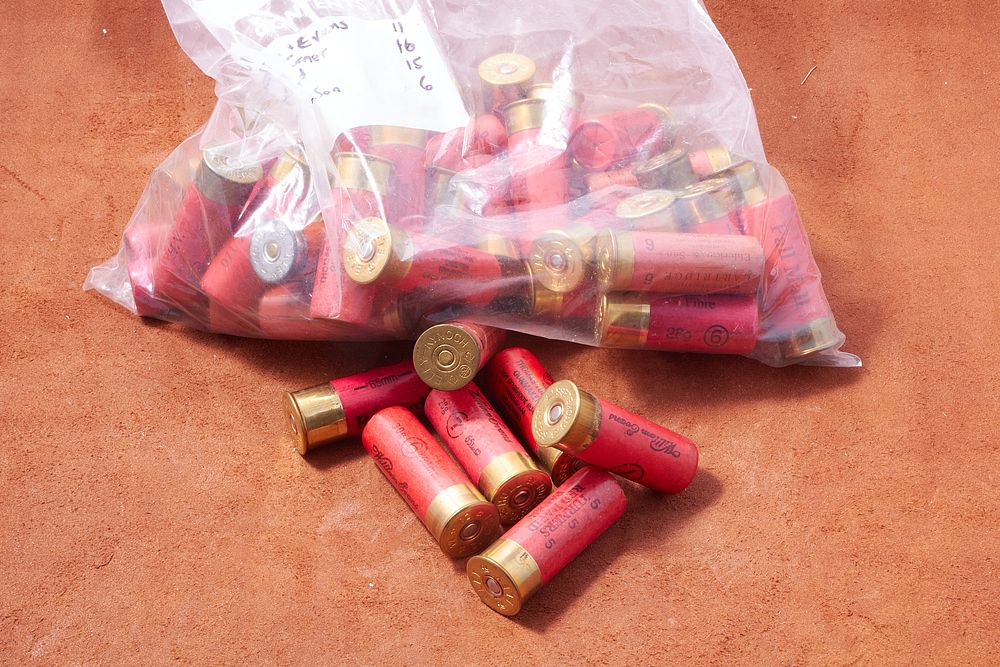 Lot 410: ASSORTED 12 BORE CARTRIDGES: WILLIAM + EVANS, THOMAS TURNER, RAY WARD, ELDERKIN & SON