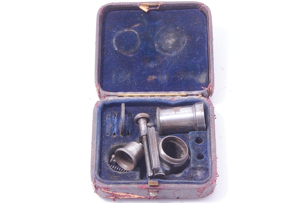 Lot 534: ANSCHUTZ TARGET SIGHTS