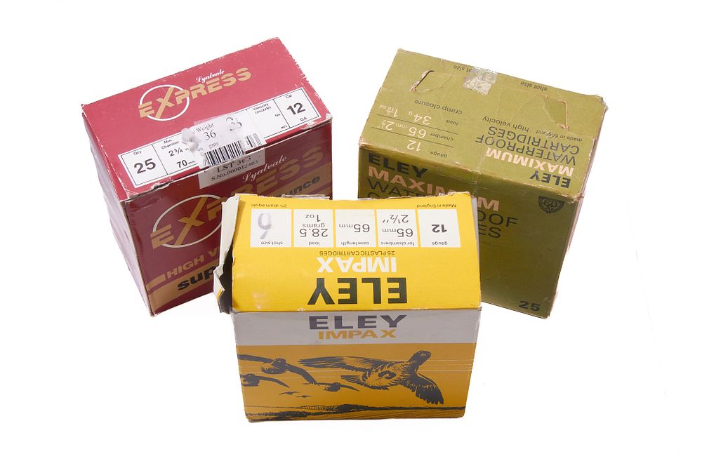 Lot 379: ASSORTED LOT OF 12 BORE CARTRIDGES