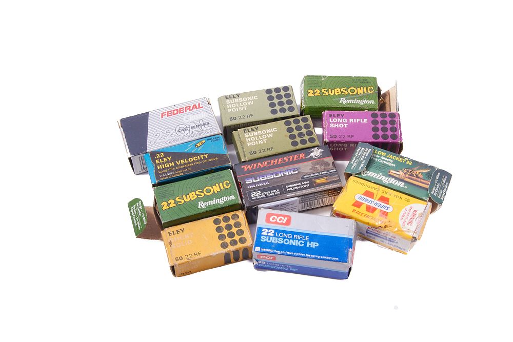 Lot 697: ASSORTED BOXED .22 LR/ .22 SHORT