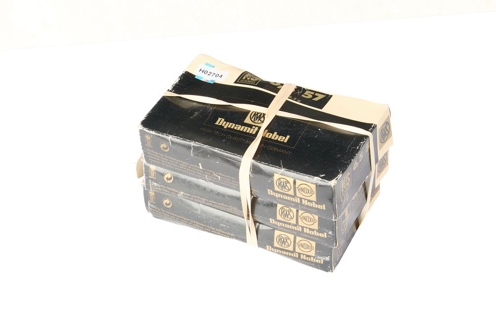 Lot 669: SIXTY ROUNDS OF 6.5 X 57 RIFLE CARTRIDGES. 40 OF 93GR, 20 OF 127GR. RWS.
