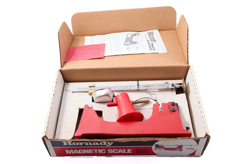 Lot 1515: HORNADY MODEL M DELUXE MAGNETIC SCALE