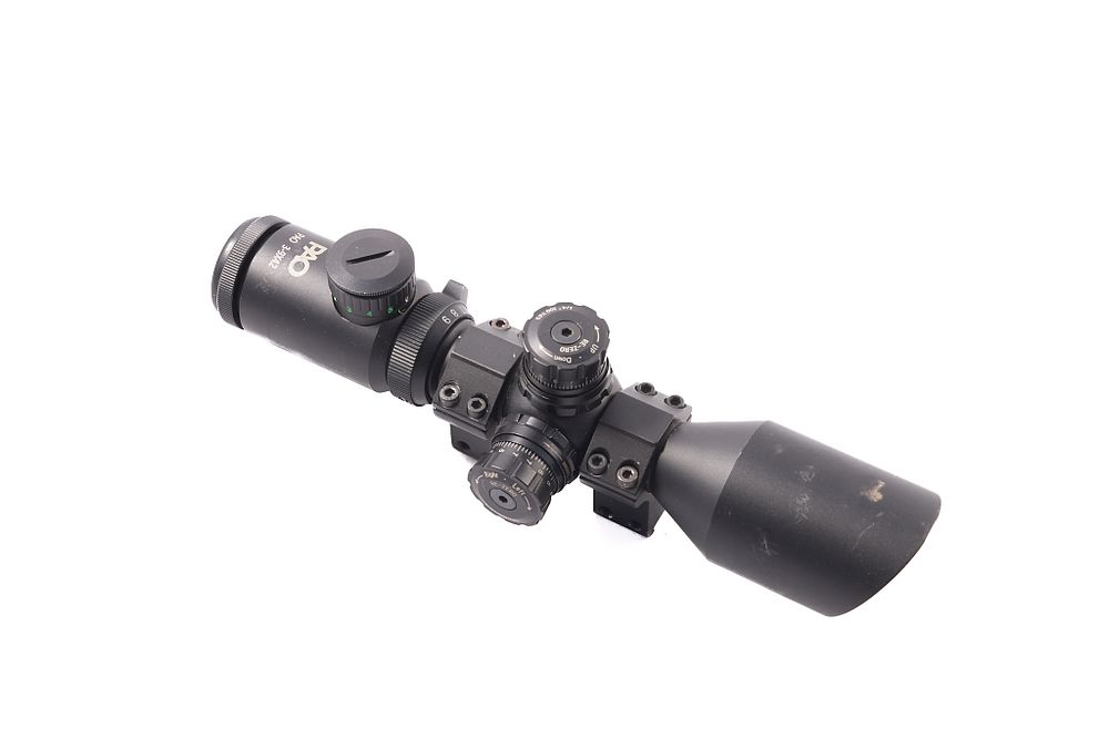 Lot 1500: PAO 3-9X42 SCOPE