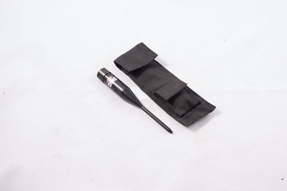 Lot 594: LASER BORE SIGHTER