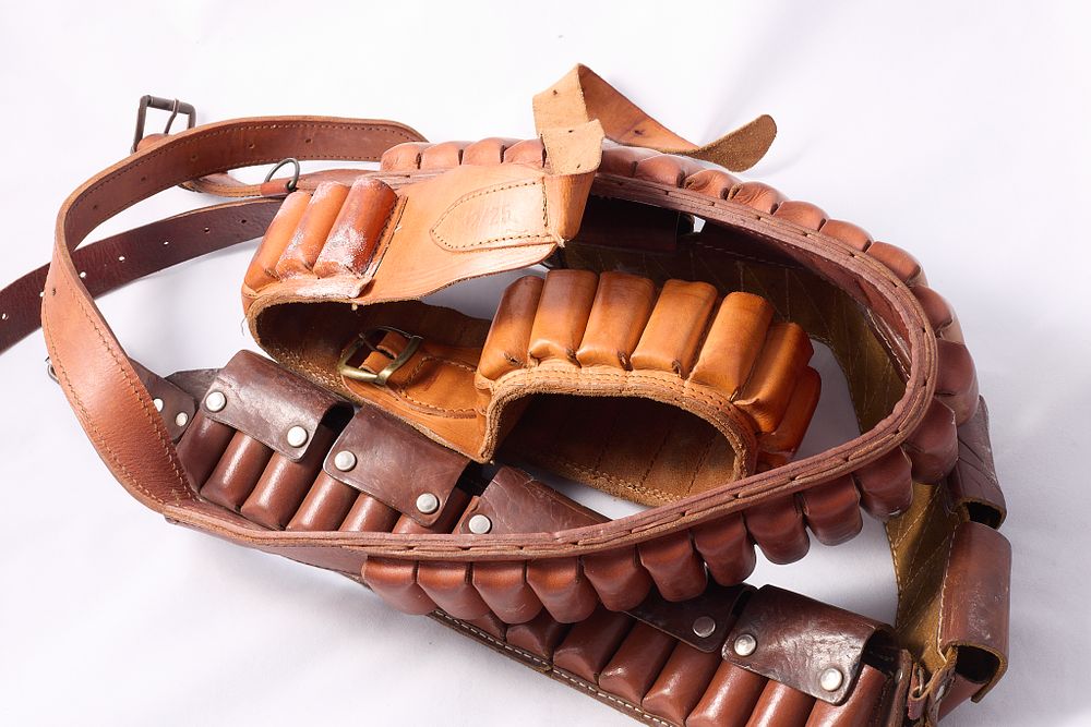 Lot 1424: LOT OF ASSORTED BANDOLIERS