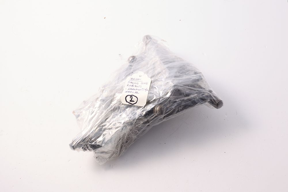 Lot 1527: SELECTION OF MAINLY .22 RIM FIRE RIFLE BOLTS FOR REPLACEMENT / SPARE PARTS. FIRING PINS / EXTRACTORS ETC.