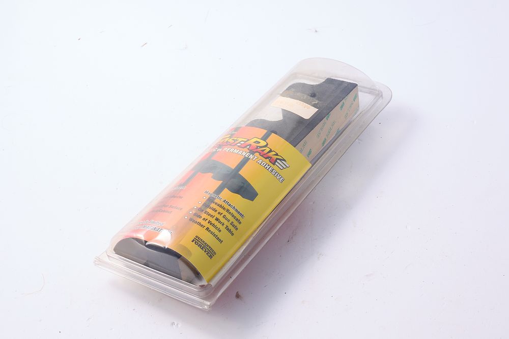Lot 1163: FAST RAK WALL MOUNTING KIT FOR FIREARMS STORAGE