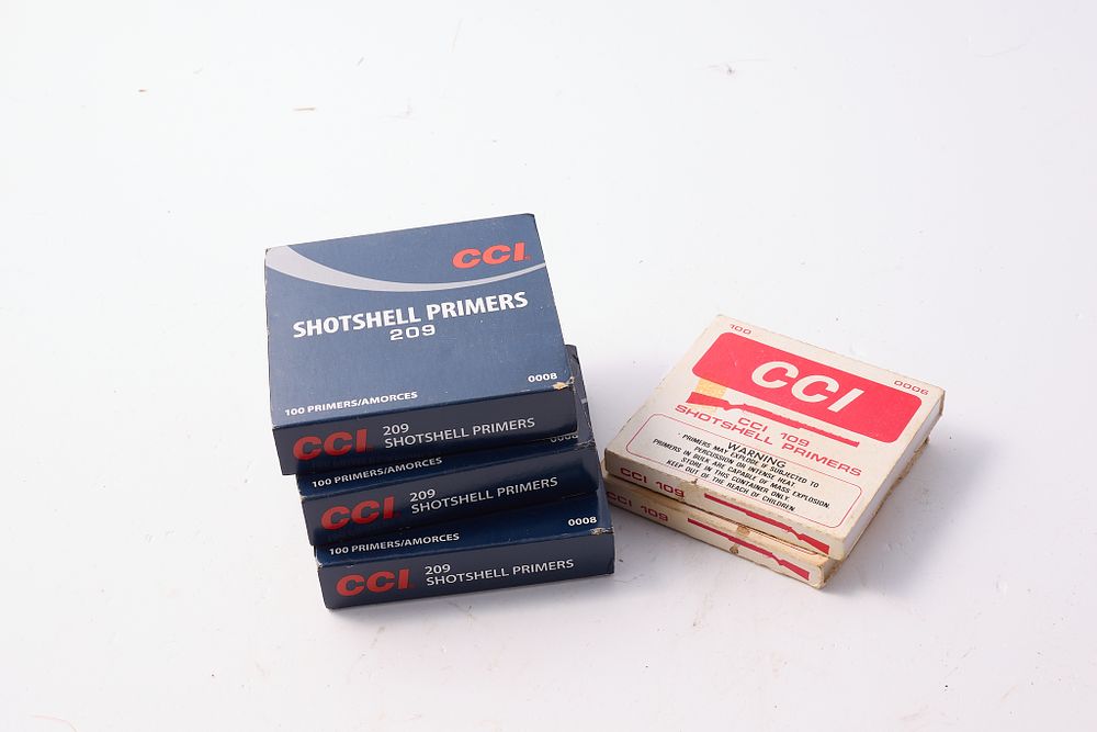 Lot 1139: LOT OF SHOTSHELL PRIMERS, APPROX 500 OF