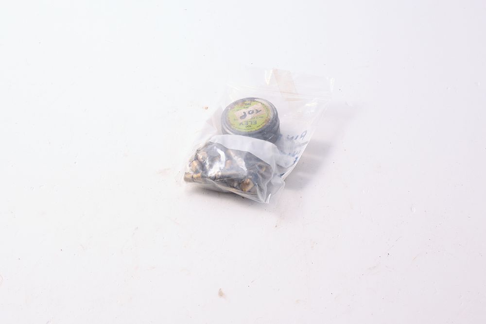 Lot 1133: LOT OF PINFIRE CAPS