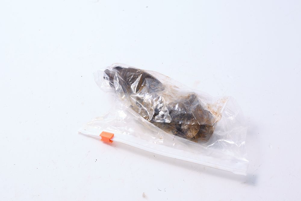 Lot 1122: ASSORTED SPARES