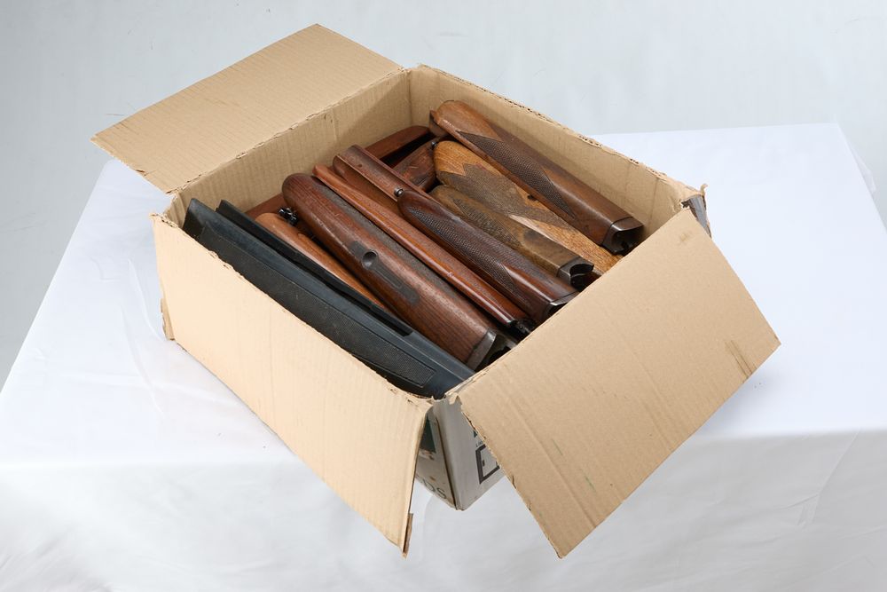 Lot 1106: LOT OF ASSORTED FORENDS