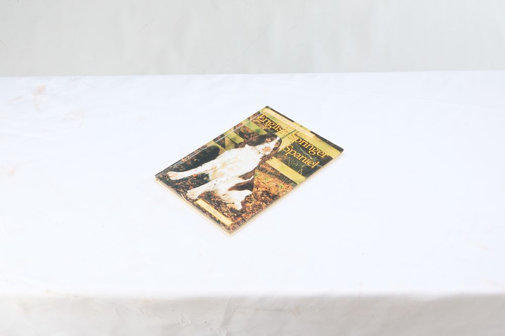 Lot 983: "OWNERS GUIDE TO ENGLISH SPRINGER SPANIELS BY DON MILLER"