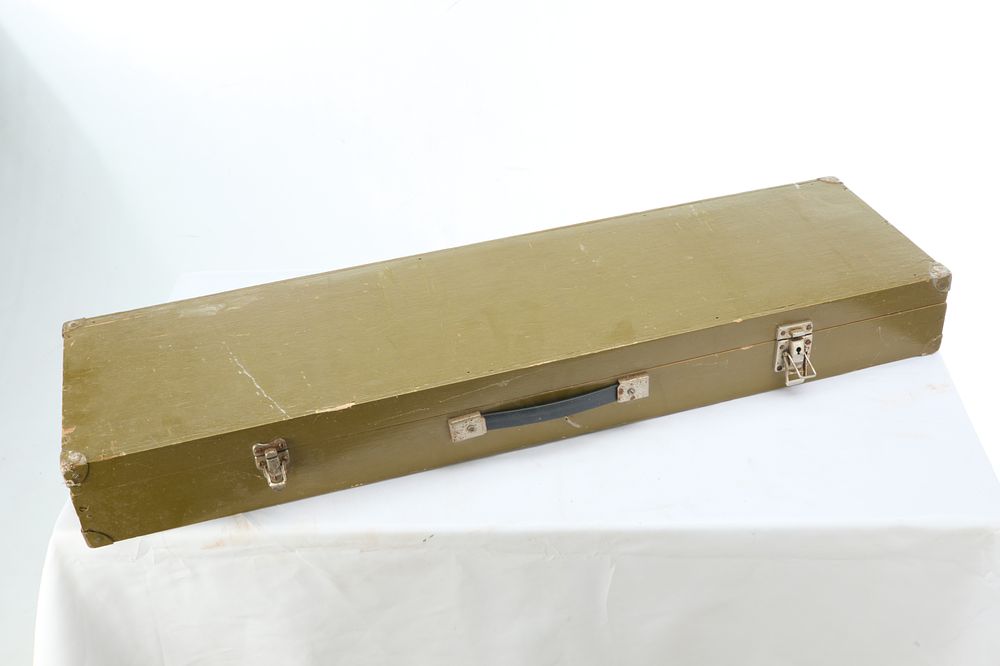 Lot 1078: WOODEN SHOTGUN CASE