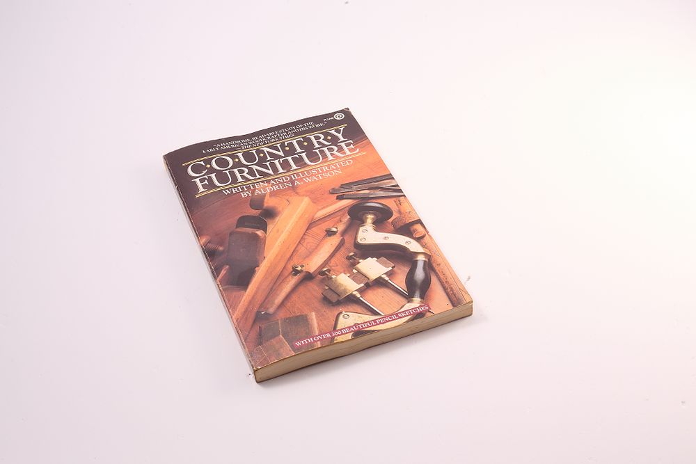 Lot 947: SELECTION OF BOOKS