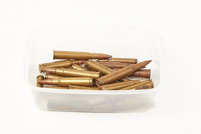 MIXED LOT OF 20 COLLECTORS' RIFLE AMMUNITION. Sect 1 - FAC or RFD to buy this lot