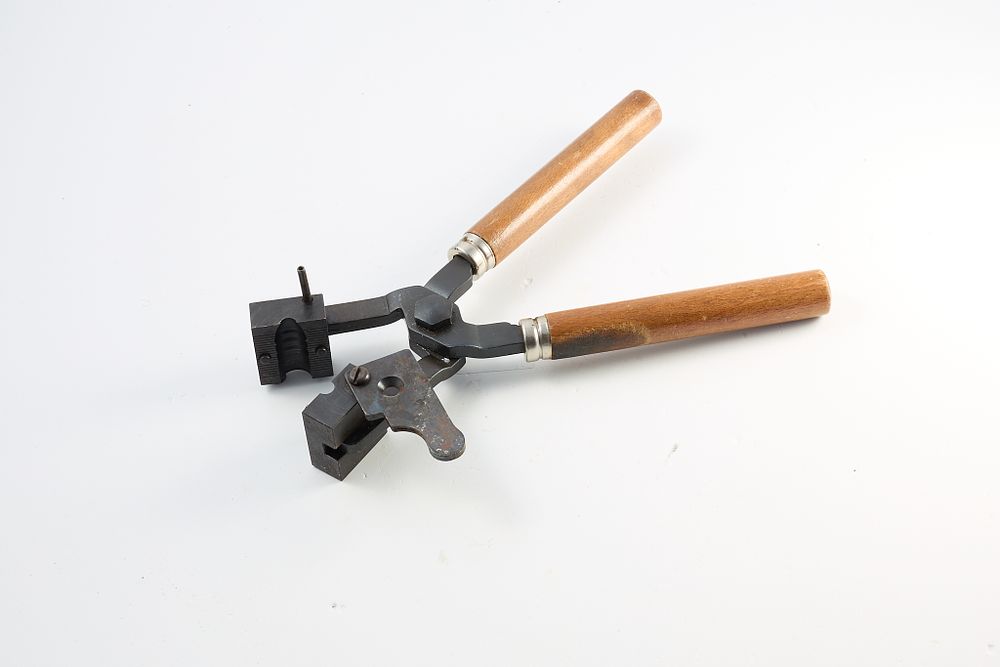 Lot 1035: PEDERSOLI 577 300 MOULD