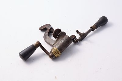 SHOTSHELL CRIMPING TOOL FOR RELOADING