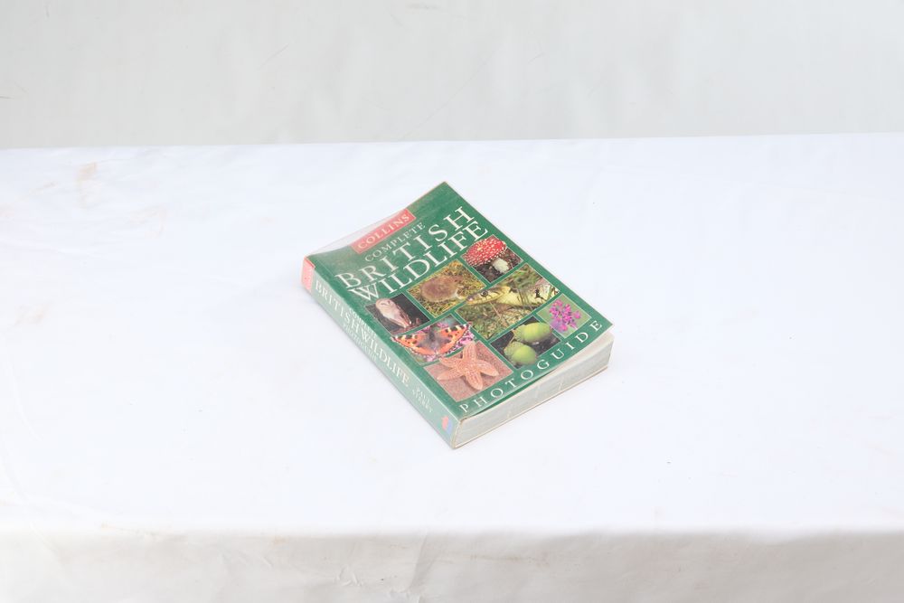 Lot 979: "COLLINS COMPLETE BRITISH WILDLIFE"