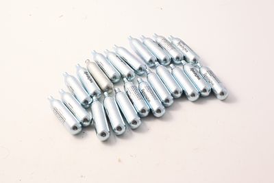 LOT OF ASSORTED 12 GRAM CO2 CARTRIDGES, MOSTLY REMINGTON