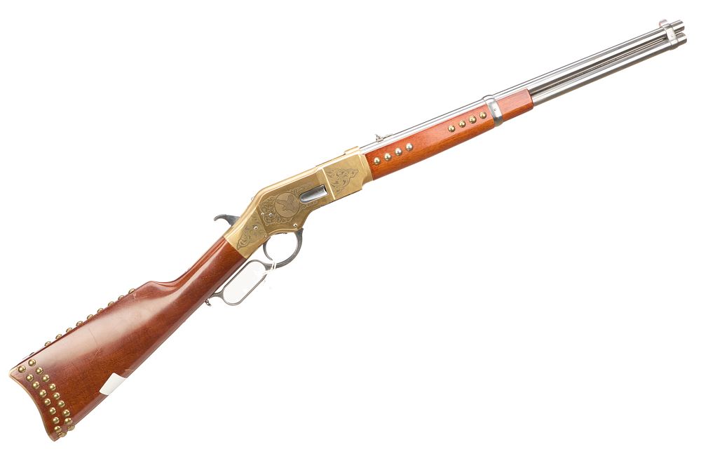 Lot 200: UBERTI WINCHESTER