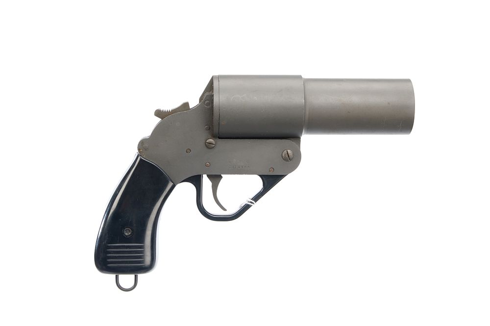 Lot 401: SWEDISH FLARE PISTOL Ser No A6275