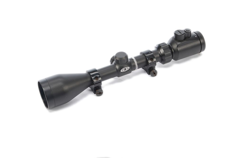 Lot 442: BUSHNELL