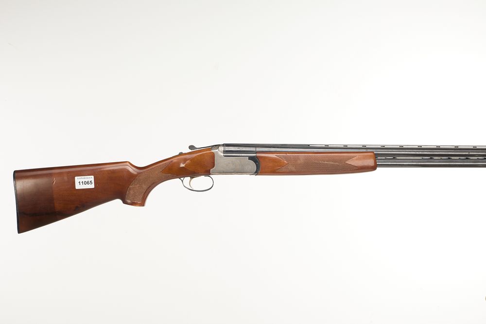 Lot 232: BETTINSOLI A 12-Bore OVER AND UNDER Ser No...