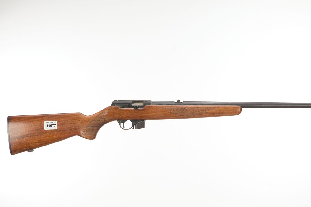Lot 491: CZ A .22 LR BOLT ACTION RIFLE Ser...