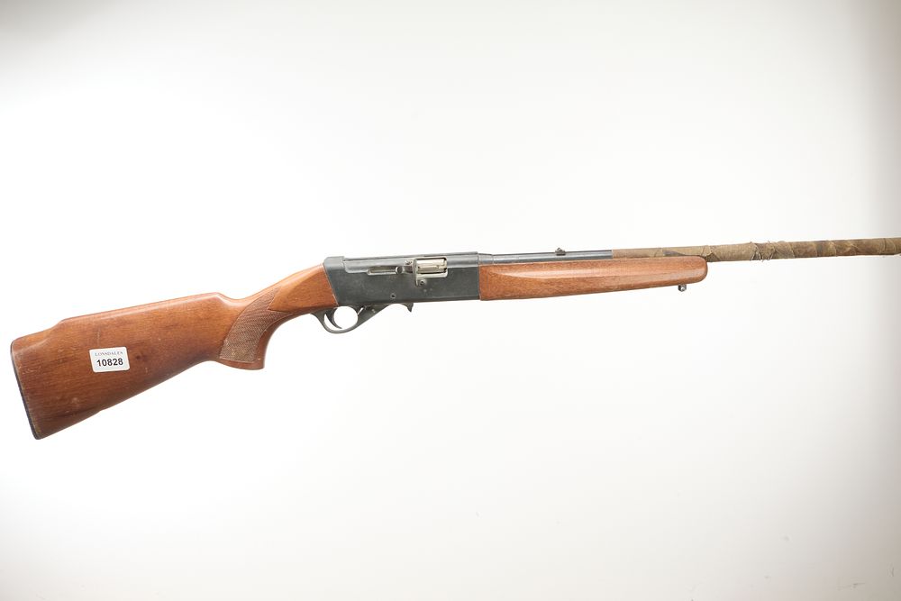 Lot 549: A BRNO Mod 2 (bolt missing), magazine missing,...