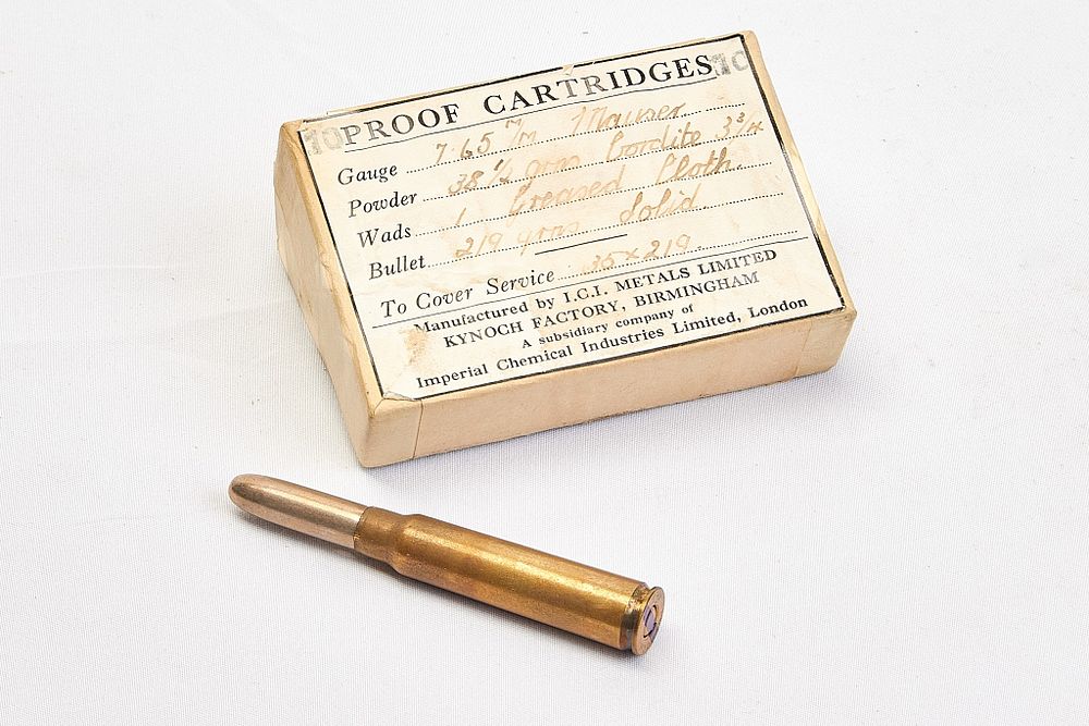 Lot 653: KYNOCH 7.65MM MAUSER PROOF CARTRIDGES 
 5 OF 
 
 SECT 1 - FAC OR RFD TO BUY THIS LOT