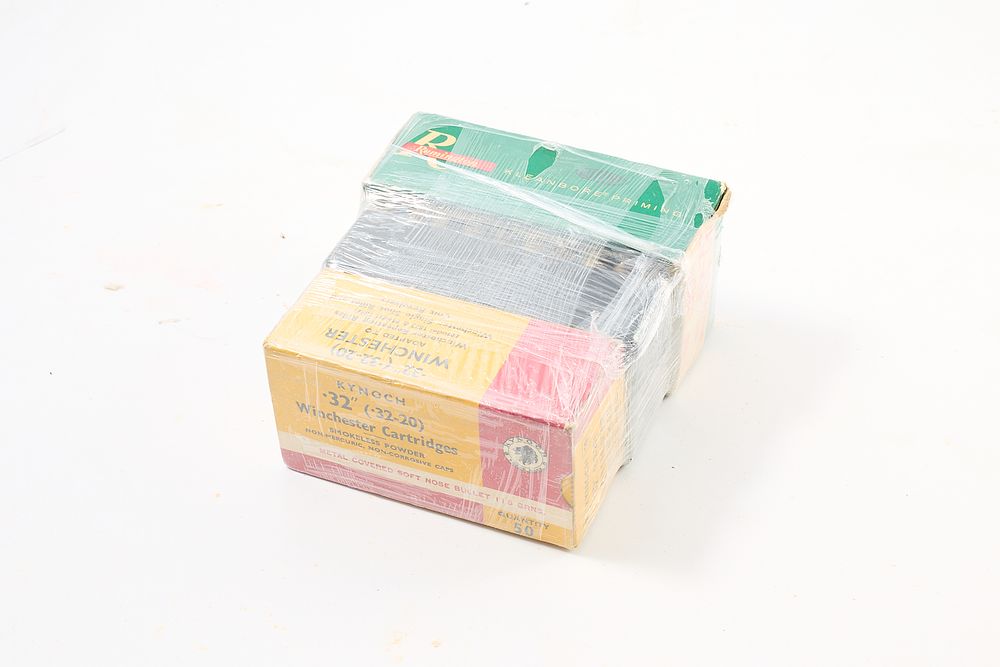 Lot 277: .32-20 Mix 150 of;