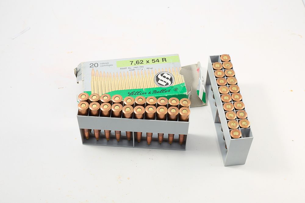 Lot 302: 7.62 x 54R 180 gr S&B 20 of, 18 brass;