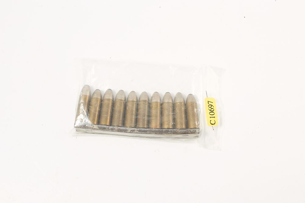 Lot 707: 10 RDS OF 9MM MAUSER AUTO PISTOL CARTRIDGES IN THEIR 10 ROUND CLIPS H.S. "DWM K 487 K."