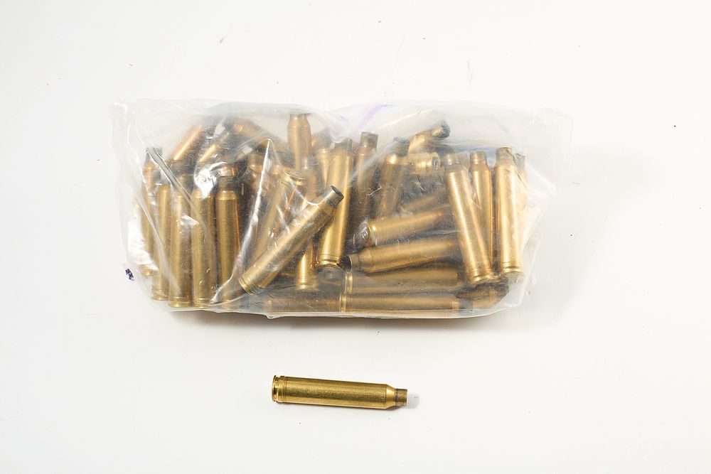 Lot 1033: 300 WIN MAG ASSORTED BRASS APPROX 50 of;
