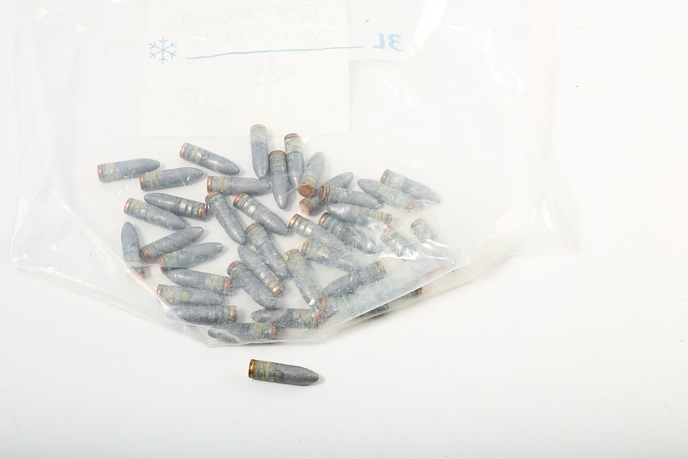 Lot 1046: .303 GAS CHECKED BULLETS 175 GR 25of;