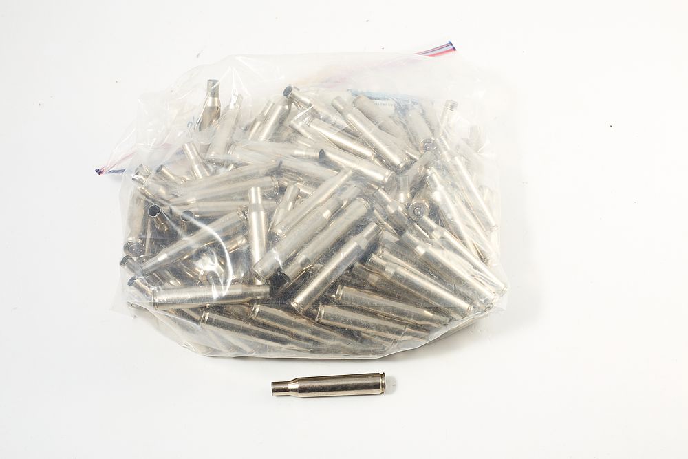 Lot 1084: 270 NICKEL PLATED CASES approx 100 of;