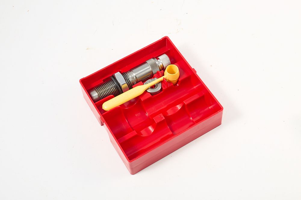 Lot 1132: RELOADING DIE 25-06 REMINGTON;