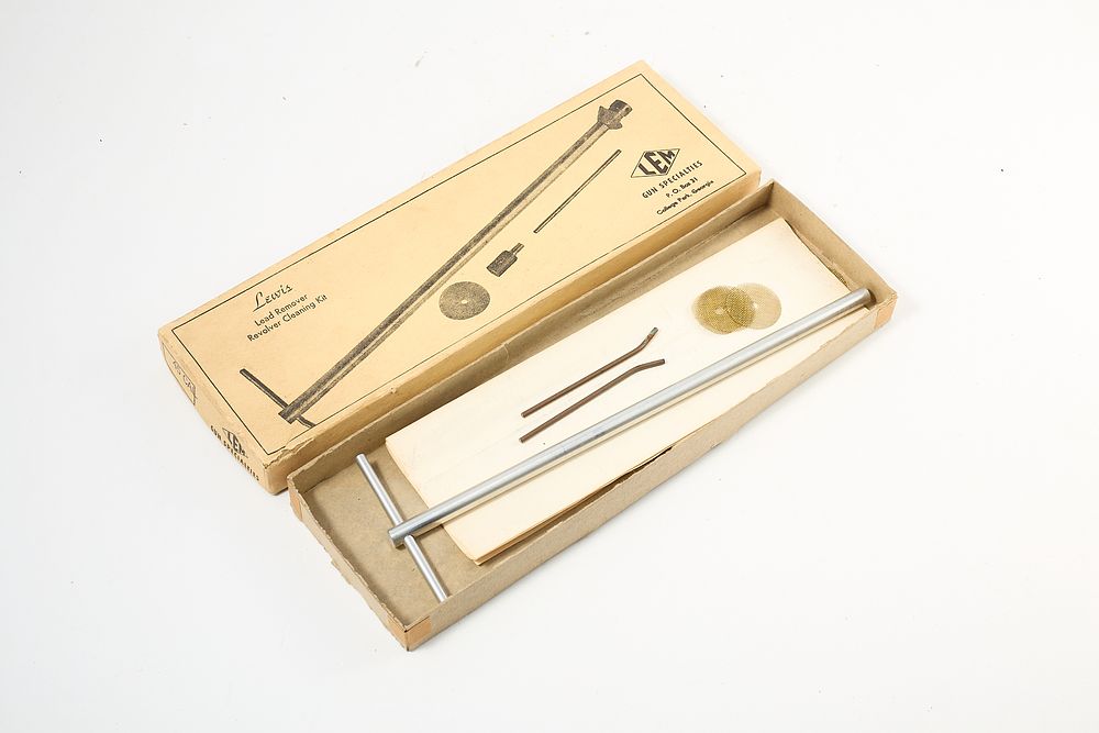 Lot 1150: LEAD REMOVER REVOLVER CLEANING KIT LEWIS;