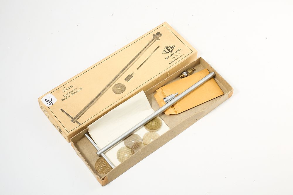 Lot 1151: LEAD REMOVER REVOLVER CLEANING KIT LEWIS;