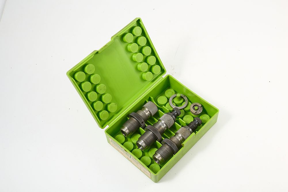 Lot 1173: FL DIE SET 44-40 REDDING;