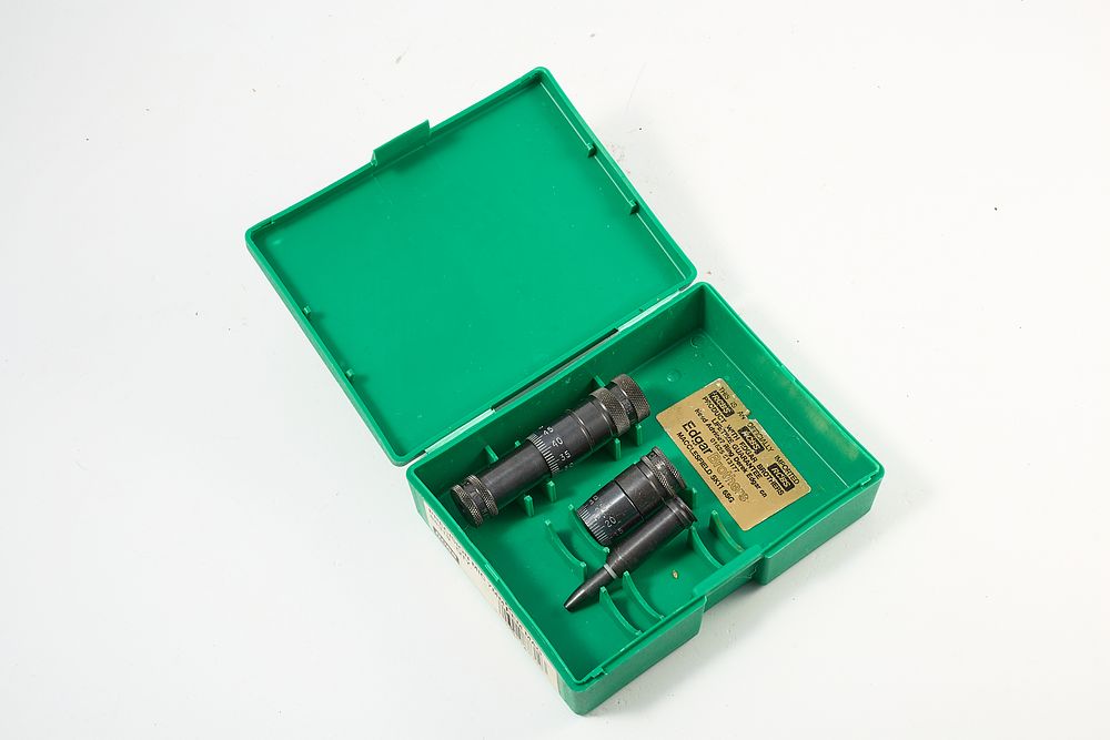 Lot 1177: PRECISION MIC 7MM REM MAG RCBS;