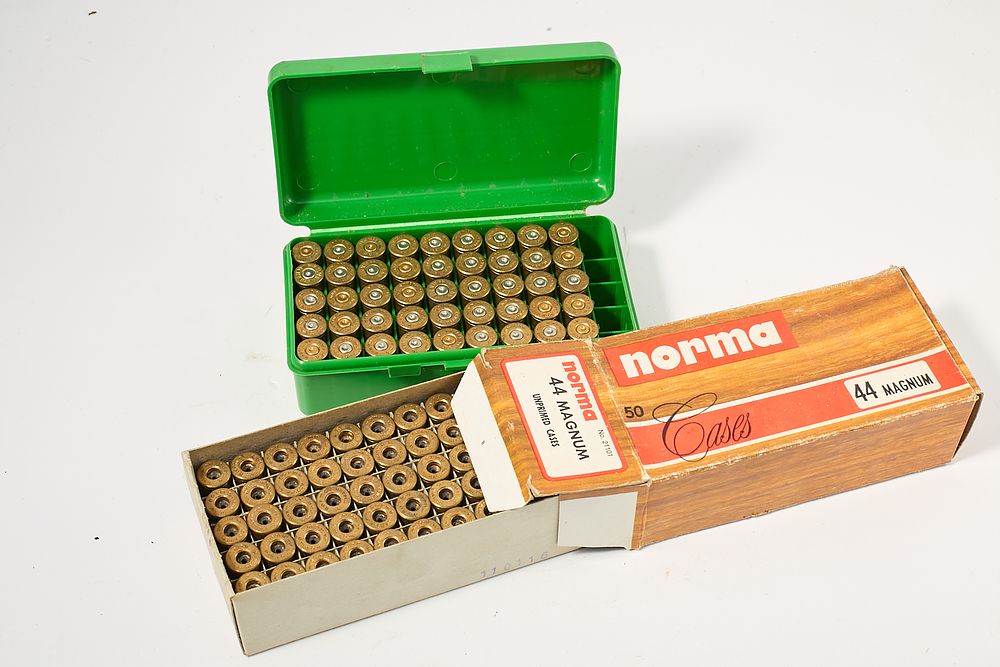 Lot 1294: .44 MAGNUM CASES 95 of