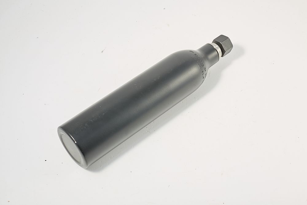 Lot 1299: BUDDY BOTTLE BLACK