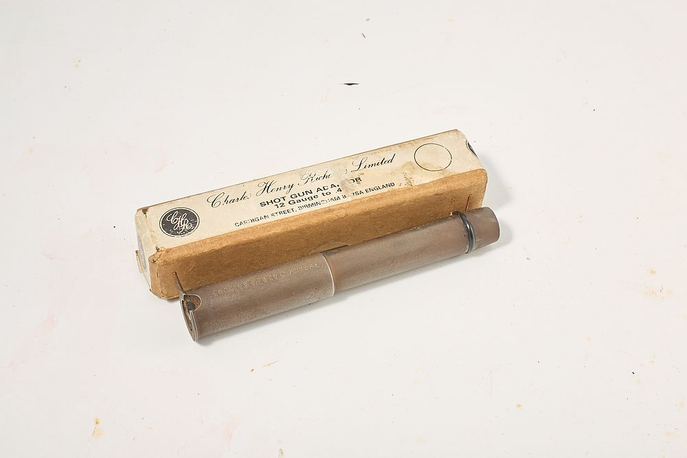 Lot 1321: CHARLES HENRY RICHARDS LTD. 12 BORE TO .410-76MM ADAPTER BOXED