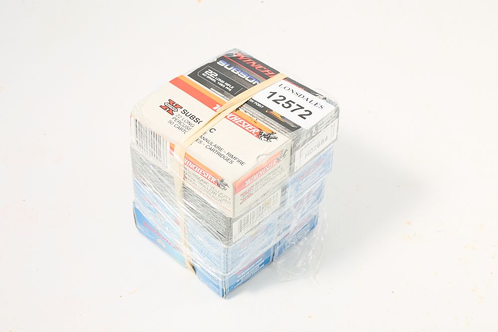 Lot 468: 22 LR ASSORTED 400 of;