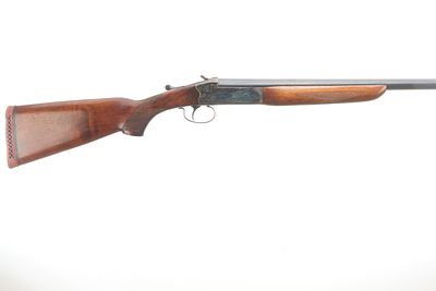 AYA A COSMOS 12-BORE SINGLE BARREL Ser No 314619;. Weight 2.8kg OAL 46.5in, Barrel 30in Shotgun 