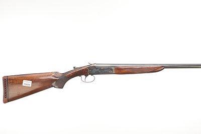 AYA A 12-BORE SINGLE BARREL Ser No 198290. Weight 3.40kg OAL 46.5in, Barrel 30in Shotgun Cert / 
