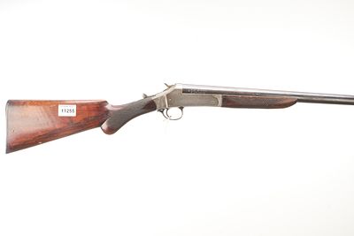 MIDLAND GUN COMPANY A 12-BORE SINGLE BARREL SHOTGUN SER NO 8021. Weight 3.10kg OAL 49in 